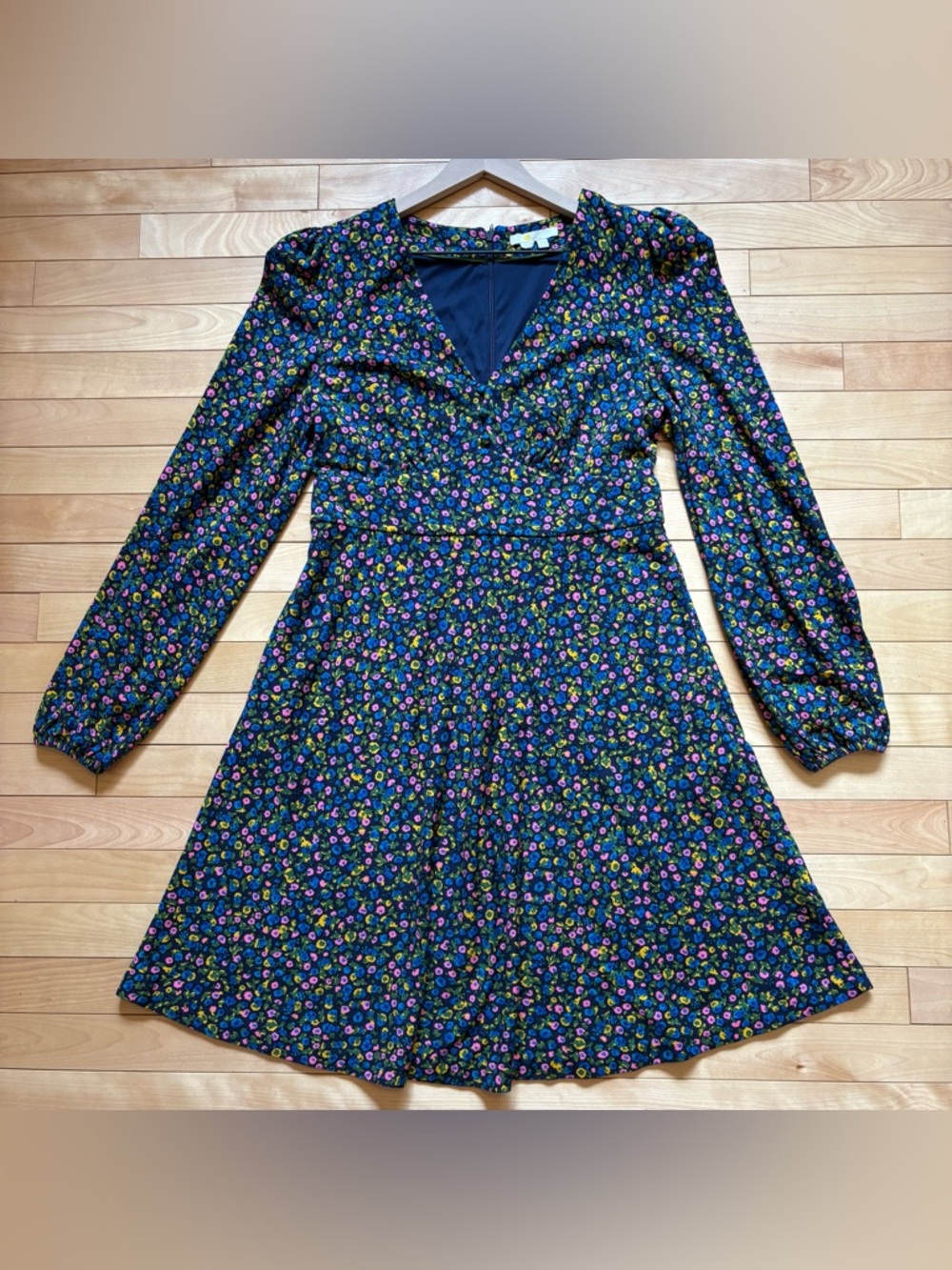 Boden Floral V-Neck Long Sleeve Dress With Pockets Size 8L - Picture 2 of 7